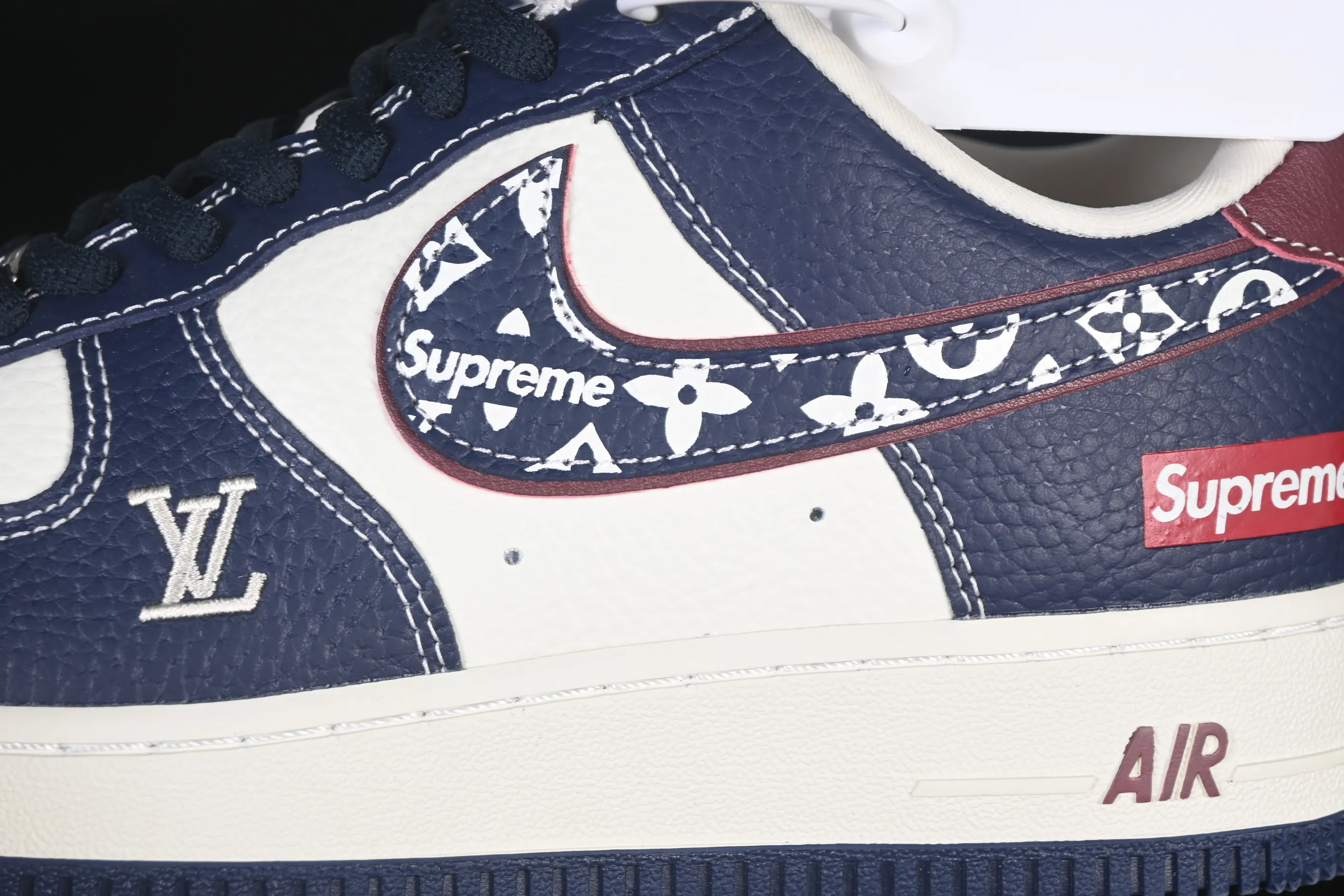 All categories Nk Air Force 1 Air Force series Nk Air Force 1 Low Air Force low top Nike Air Force 1'07 Low Sup tripartite joint white blue wine red Air Force 1 low top casual sneakers YF9511-801